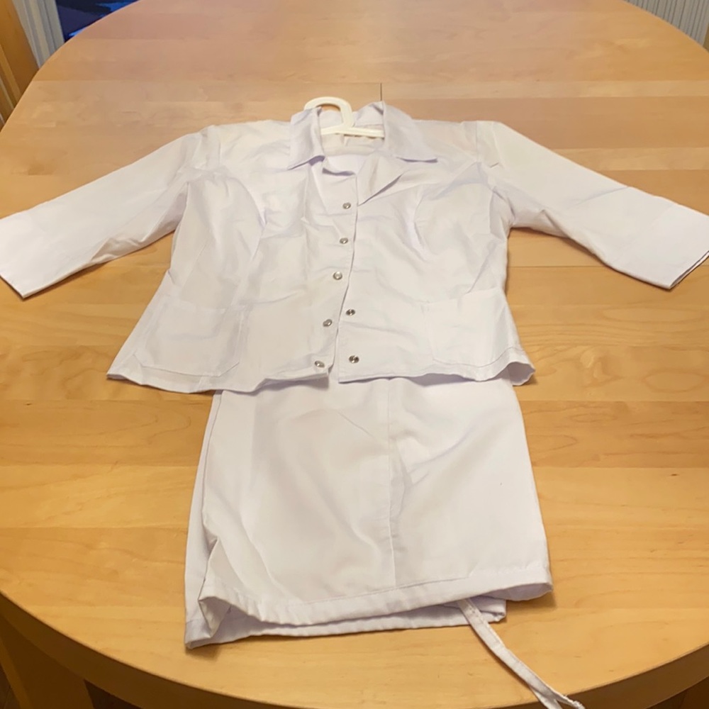 Medical uniform almost new